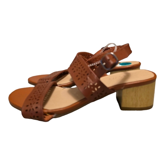 NWT - G. Wells Wedge Heel Sandals - Picture 2 of 4